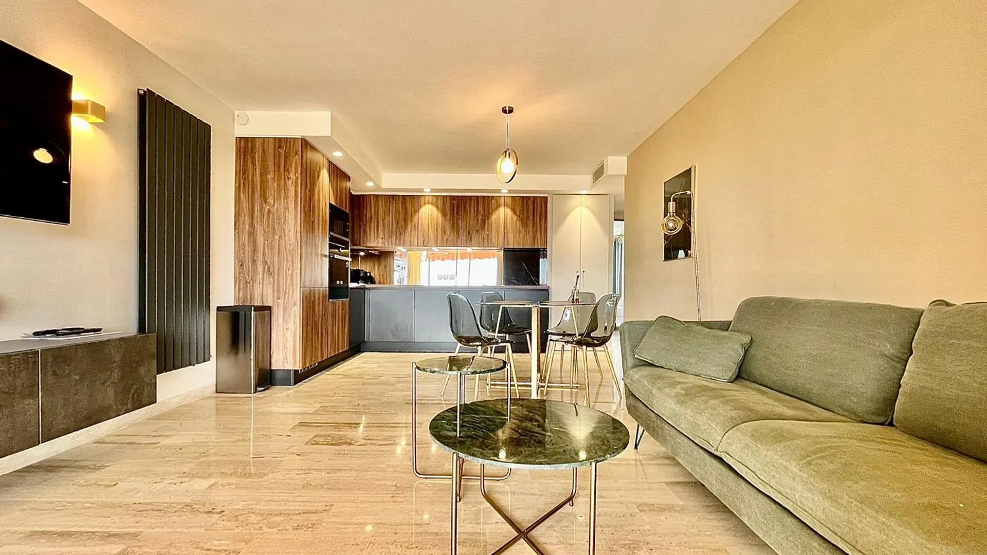 דירה Magnifique Appartement 2 Chambres Avec Piscine Et Parking A Antibes - Fr-1-789-2 צרפת